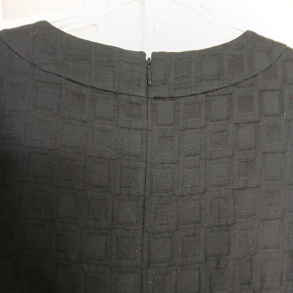 Taylor Textured Floral Rhinestone Sheath Dress Womens 6 Preppy Quiet Luxury - Picture 9 of 15